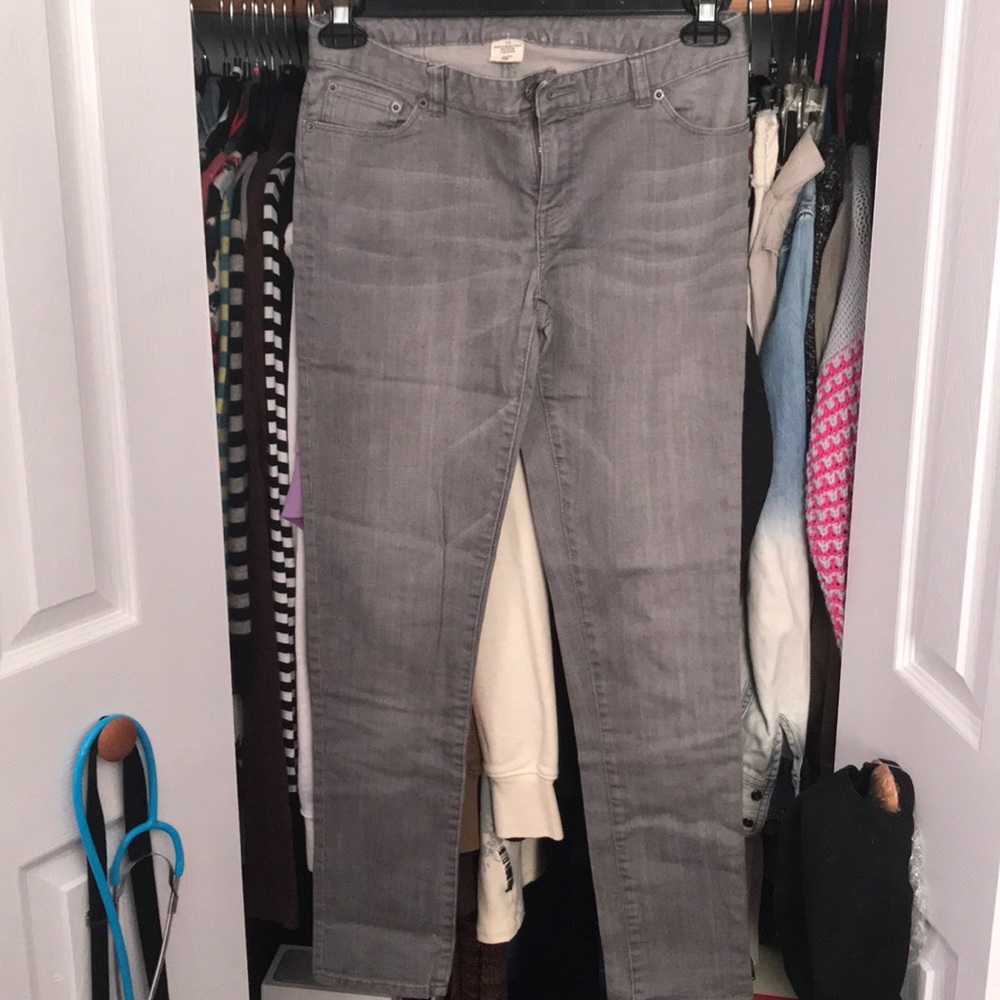 Grey jeans